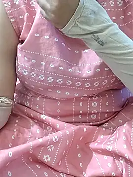 mallupriyapriya online show from 11-15-25, 06:06