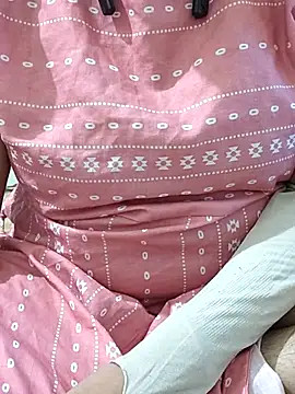 mallupriyapriya online show from 10-18-25, 06:15