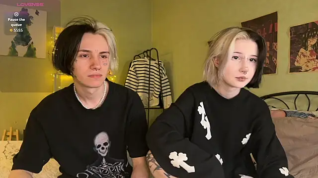 VeryRare TwinS online show from 10-10-25, 09:48