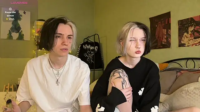 VeryRare TwinS online show from 11-12-25, 08:23