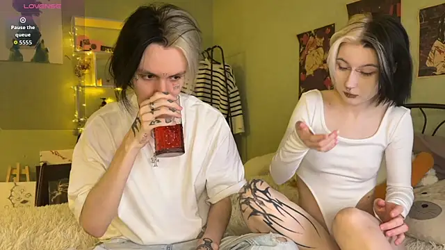 VeryRare TwinS online show from 10-02-25, 09:40