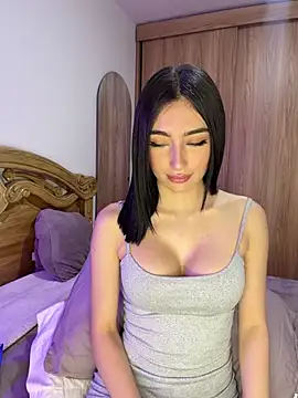 Maddy Jones online show from 06-19-26, 02:17