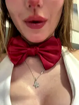 Snapshot of Maddy_Jones chatting on 11-01-25, 12:39 Maddy Jones online show from 11-01-25, 12:39