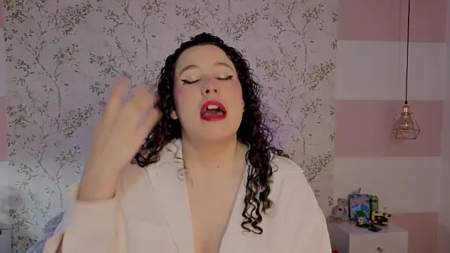 Charlotte  Miller online show from 03-15-26, 01:07