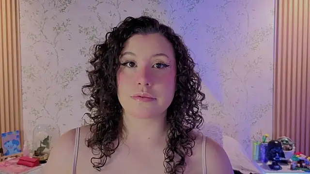 Snapshot of Charlotte__Miller chatting on 07-09-26, 11:31 Charlotte Miller online show from 07-09-26, 11:31