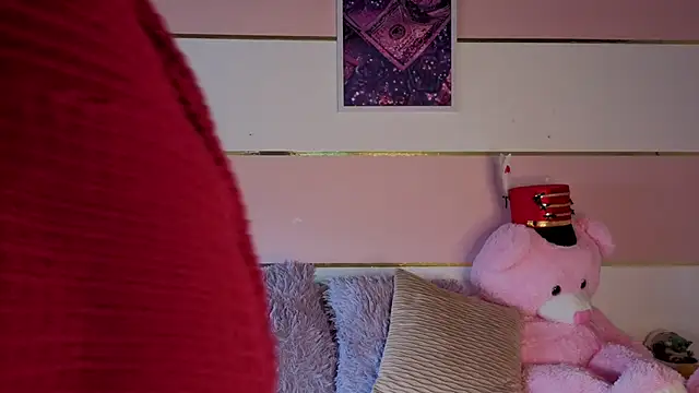 Charlotte  Miller online show from 01-11-26, 01:07