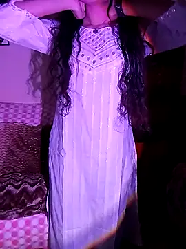 Angelnirvanaa online show from 10-29-25, 04:06