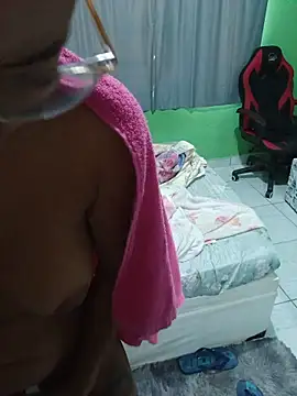 AliceRuivinha2 online show from 05-20-26, 05:10