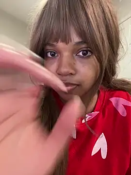 AwkwardJasminee online show from 12-18-25, 09:47