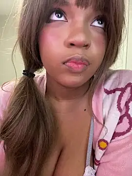 AwkwardJasminee online show from 12-17-25, 09:47