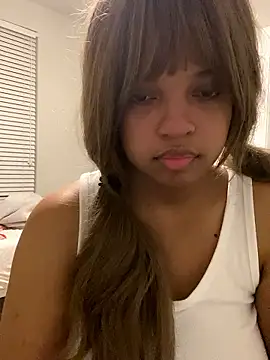 AwkwardJasminee online show from 01-12-26, 03:57