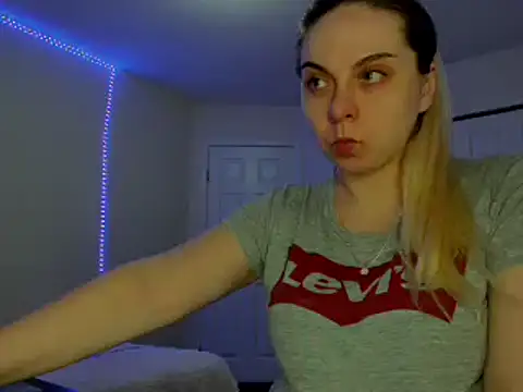 HappyIva online show from 02-27-25, 09:50