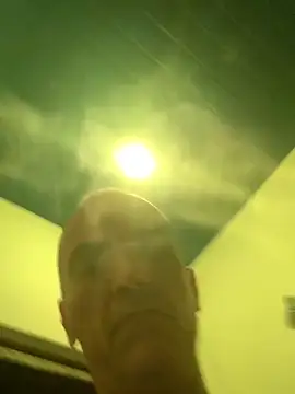 Snapshot of GoloZeusMax chatting on 02-23-26, 10:54 GoloZeusMax online show from 02-23-26, 10:54