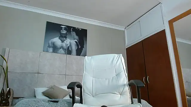 adam piarse01 online show from 09-20-25, 05:23