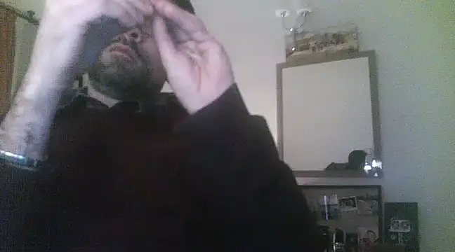 Snapshot of Patrickhound chatting on 03-03-25, 01:28 Patrickhound online show from 03-03-25, 01:28