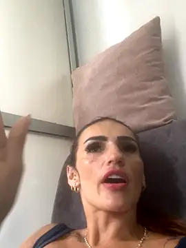 Samantha bigboobs online show from 12-03-25, 06:18