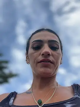 Samantha bigboobs online show from 05-29-26, 12:22