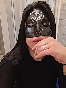 desyree89 online show from 02-28-26, 05:40