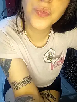 Camilita0 online show from 11-11-25, 08:42