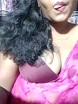 Snapshot of YERY_HOT chatting on 03-29-26, 08:38 YERY HOT online show from 03-29-26, 08:38