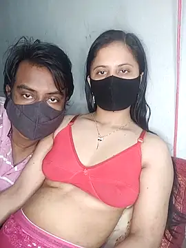 Snapshot of Hot_Nila chatting on 02-20-25, 03:01 Hot Nila online show from 02-20-25, 03:01