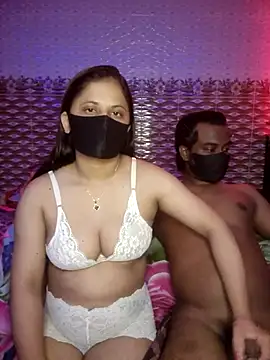 Snapshot of Hot_Nila chatting on 06-24-26, 05:44 Hot Nila online show from 06-24-26, 05:44