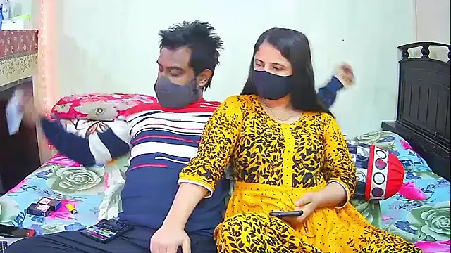 Hot Nila online show from 01-11-26, 04:08