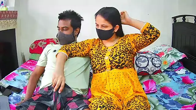 Hot Nila online show from 12-02-25, 02:45