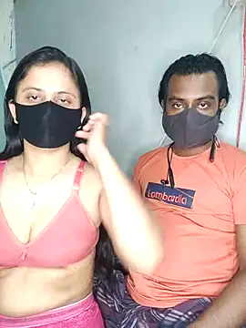 Snapshot of Hot_Nila chatting on 03-02-25, 04:58 Hot Nila online show from 03-02-25, 04:58