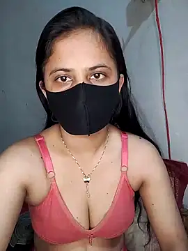 Snapshot of Hot_Nila chatting on 03-13-25, 03:33 Hot Nila online show from 03-13-25, 03:33