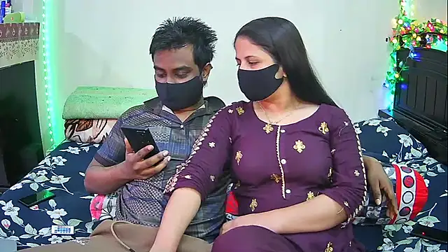 Hot Nila online show from 02-07-26, 04:20