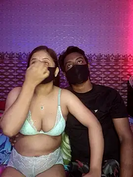Hot Nila online show from 05-29-26, 02:39