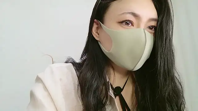 Mary-JP online show from 04-21-26, 01:07