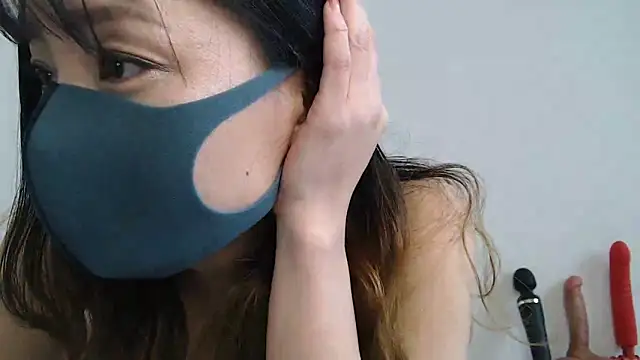 Mary-JP online show from 03-04-25, 02:06