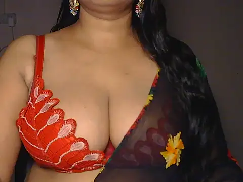 Snapshot of Lovely-payal chatting on 07-15-26, 03:52 Lovely-payal online show from 07-15-26, 03:52