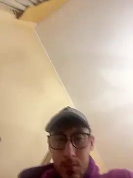 Snapshot of Stripchat2008 chatting on 01-03-25, 09:05 Stripchat2008 online show from 01-03-25, 09:05