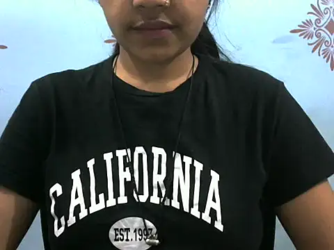 Misha Sweett online show from 04-15-26, 10:43