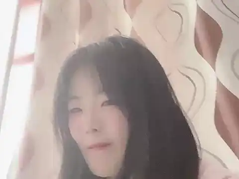 Koi-Serenac online show from 02-20-25, 01:57