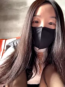 SSSniang- online show from 11-29-25, 05:51