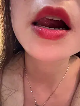 SSSniang- online show from 10-27-25, 01:34