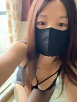 Snapshot of SSSniang- chatting on 06-27-26, 12:38 SSSniang- online show from 06-27-26, 12:38