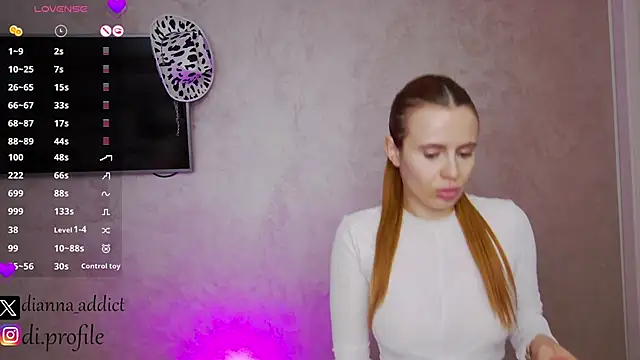 Snapshot of uhlala__ chatting on 02-17-25, 12:05 uhlala online show from 02-17-25, 12:05