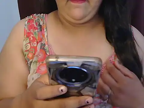 Jenny lovee online show from 04-22-26, 12:01