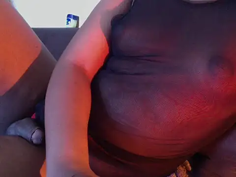 Snapshot of BLACKTRANS_ZA chatting on 02-11-25, 09:20 BLACKTRANS ZA online show from 02-11-25, 09:20