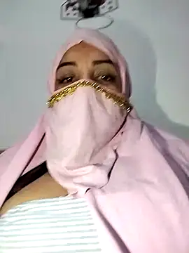 lucianamorales online show from 02-22-25, 05:55