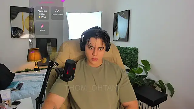 Thom Ohtani online show from 04-03-26, 01:34