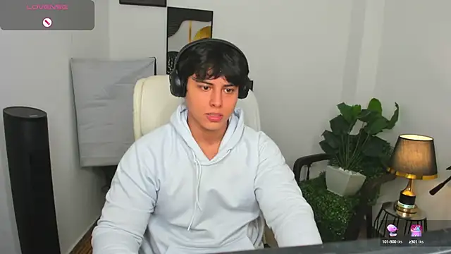 Thom Ohtani online show from 03-10-25, 01:23