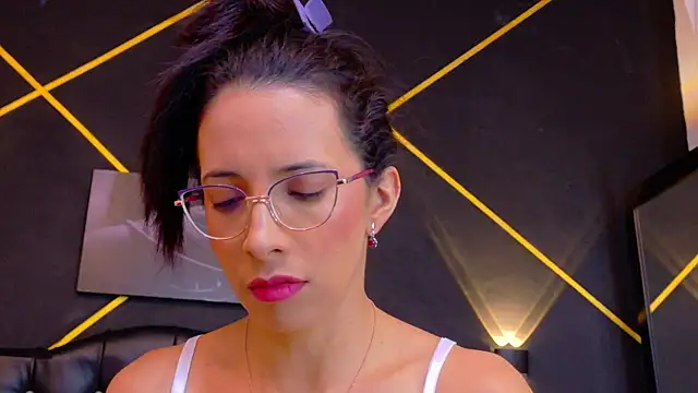 amabel zambrano online show from 05-14-26, 11:07