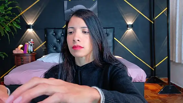 amabel zambrano online show from 11-03-25, 02:09