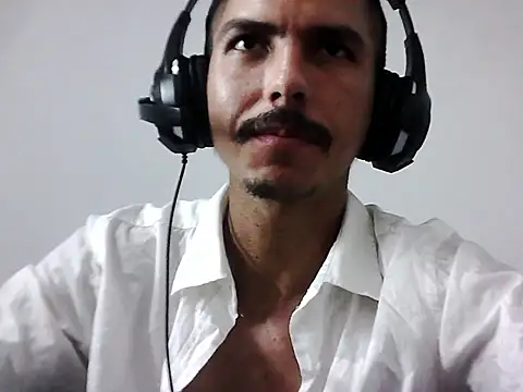 MagrinhoSaradoo online show from 11-02-25, 11:10